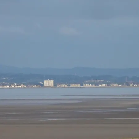 Kents Bank Holiday - Pet Friendly With Bay Views Grange-over-Sands Exterior photo